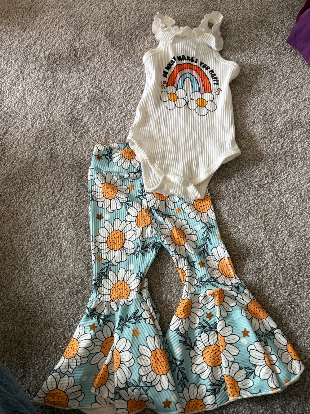 Kids Floral Bell-Bottom Pants and Ruffle Bodysuit Set - White & Light Blue